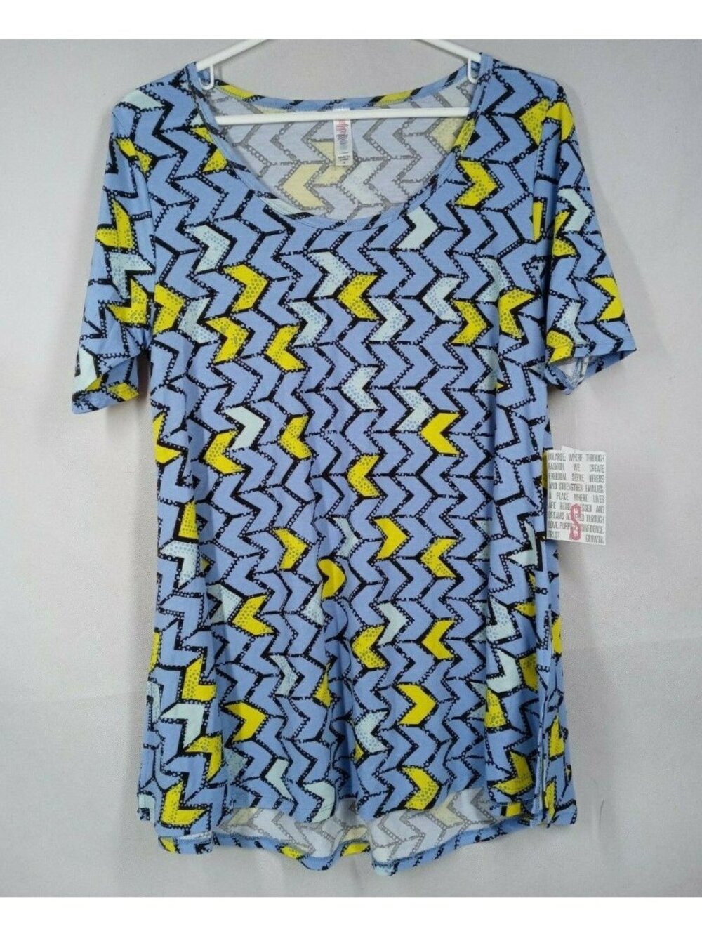 NWT Lularoe Perfect T Shirt Blue & Yellow With Chevron Designs Size Small